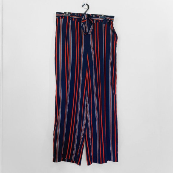 Kenar | Wide Legged Striped Pants - Picture 1 of 2